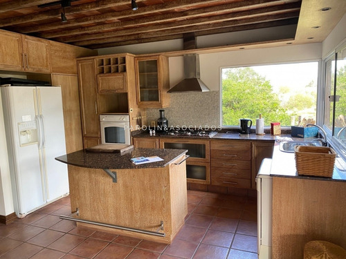 Casa En Venta En Faro De José Ignacio-ref:3171