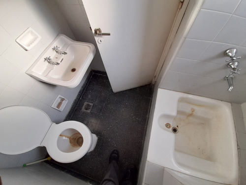 Imagen 15 de 15 de 48/6, Oficina, Venta, 3 Privados, Kitchinette, Baño