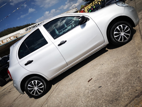 Imagen 5 de 14 de 2020 Nissan March