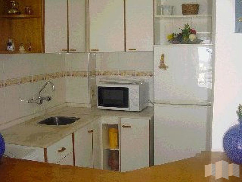 Imagen 4 de 17 de Hermoso Apartamento Con Excelentes Servicios De Uso Comun Y Magnãfica Vista Al Mar.