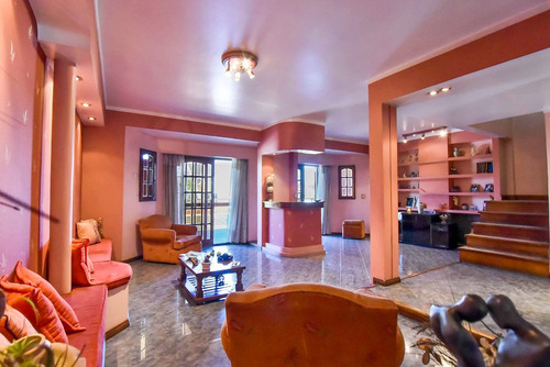 Imagen 15 de 30 de Venta Casa 5 Ambientes Con Deposito Quincho Patio