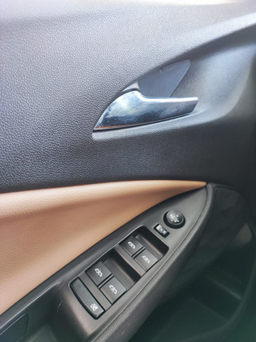 Chevrolet Onix plus 1.0 Premier Ii Turbo Aut. 4p Automática