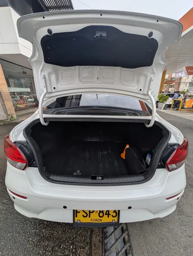 Kia Soluto Sedan Blanco 2020, Mecánico, Soat Y Tecnico Nuevo
