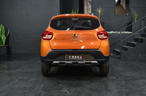 Imagen 5 de 11 de Renault Kwid 1.0 Outsider 2020 Nafta Color Naranja