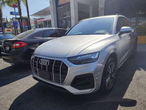 Audi q5 sportback 2.0 45tfsi sportback s line quattro