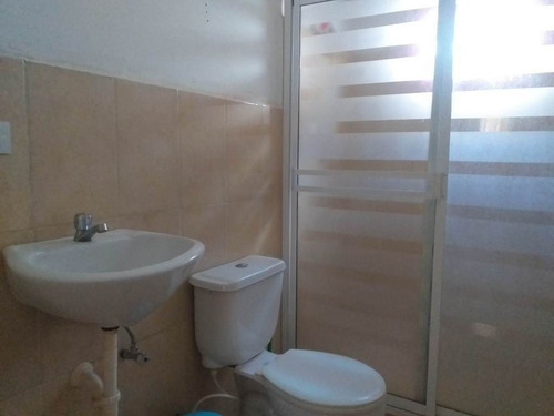 Imagen 5 de 12 de Bella Casa Lista Para Habitar En Venta En Coro 22-10796 04146954944