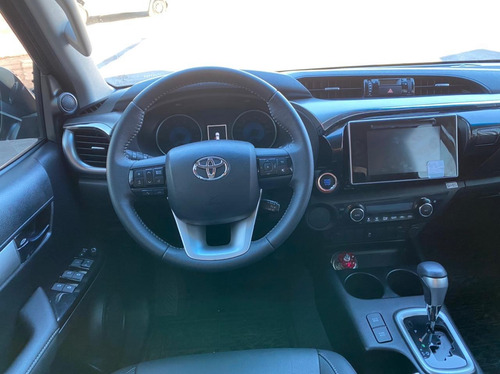 Toyota Hilux 2.8 Cd Srx 177cv 4x2 At 2018