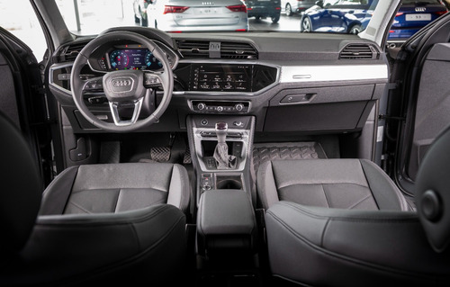 Audi Q3 Sportback 1.4 35tfsi Sportback 150 Cv