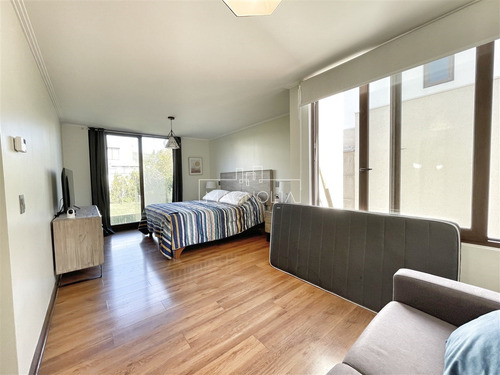 Casa En Venta De 3 Dorm. En Chamisero