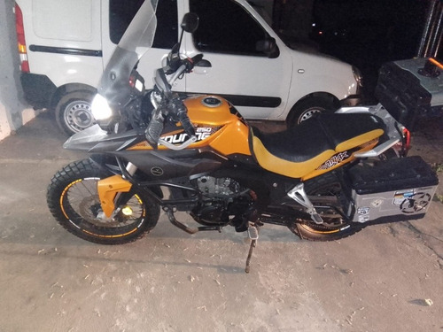 Imagen 17 de 25 de Corven Touring 250cc