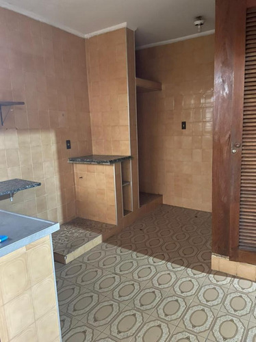 Alugo Casa No Indaiá A 250m Da Praia - (iptu Incluso)