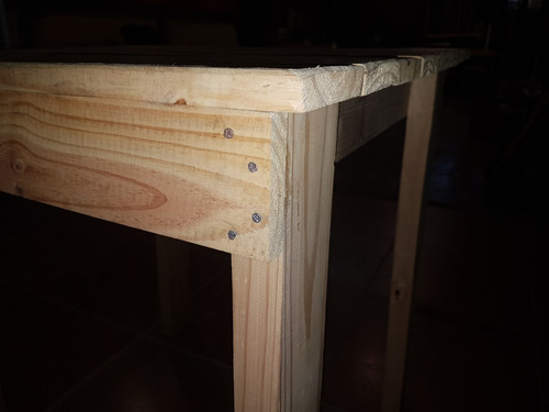 Mesa De Pino 70x70 Cm