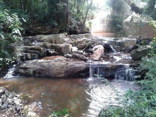 Vendo Maravilhosa Chácara Escriturada Na Estrada Dos Romeiros Em Cabreúva, Com 18 Mil M², Casa Sede Com Quatro Dormitórios, Lazer Com Piscina, Campo De Futebol, Espaço Gourmet, Ria - Ch00119 - 332744