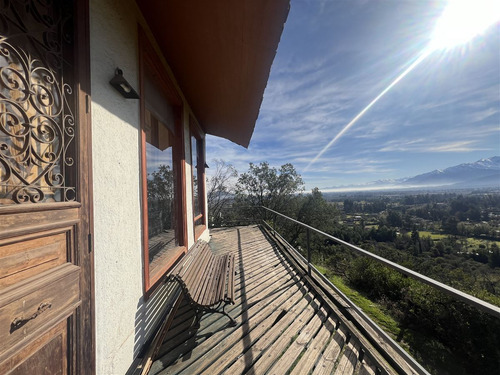 Casa Principal+taller Vista,quincho,piscina,jardin 2,4 H