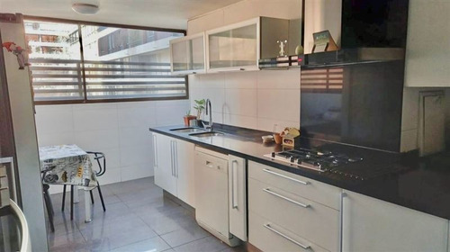 Imagen 5 de 12 de Depto En Venta Luis Thayer Ojeda 3 Dorm.
