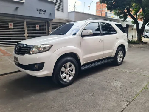 Toyota Fortuner 2.7l 4x2