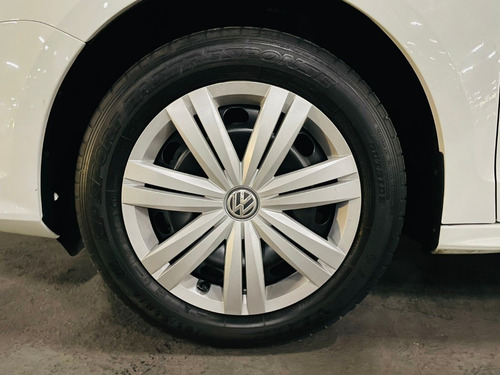 Imagen 9 de 15 de Volkswagen Jetta 2.0 At 2018