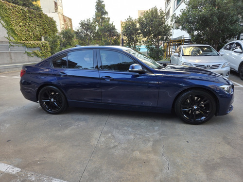 BMW Serie 3 3.0 330i Sedan Sport Line 252cv