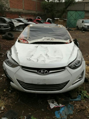 Hyundai Elantra Año 2015 Desarme