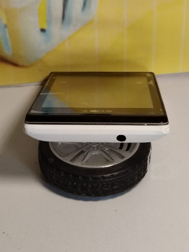 Sony Ericsson C1504 Excelente ( Xperia E ) Telcel Negrocon Blanco (Usado)