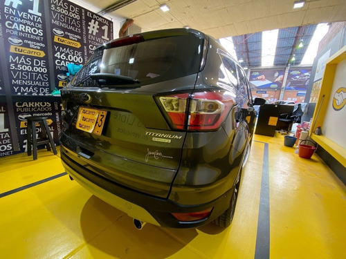 Imagen 6 de 13 de Ford Escape 4x4