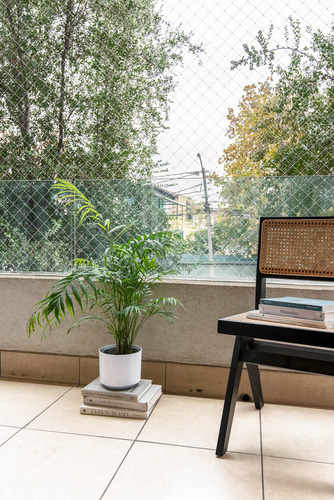 Amplia Cocina Y Terraza, Impecable Y Gran Conectividad