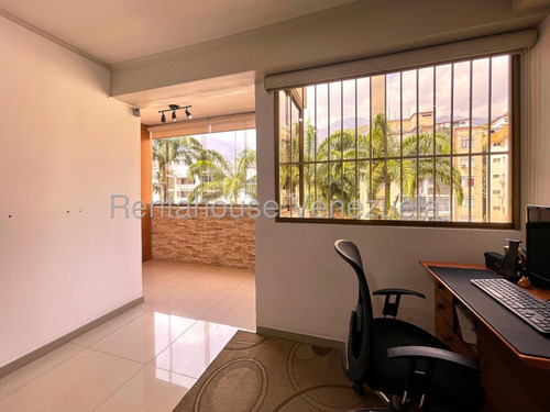 Apartamento En Venta, Urb. El Marques