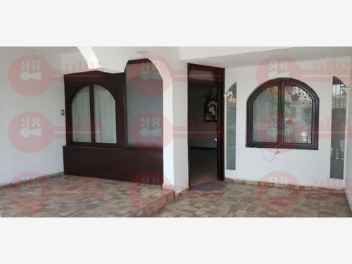 Casa Sola En Renta Versalles 2a Sección