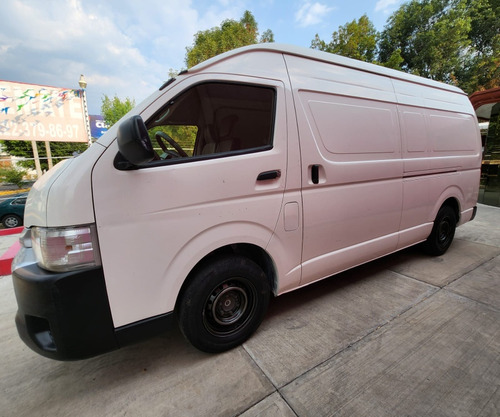 Toyota Hiace 2.7 Panel Super Larga Mt