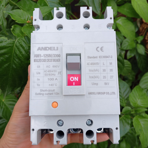 Breakers Industrial 3x100amp Caja Moldeada