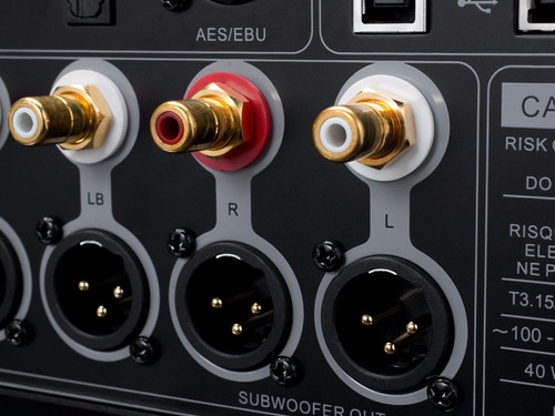 Imagen 5 de 6 de Preamplificador Y Procesador A/v Emotiva Xmc-2 16 Canales