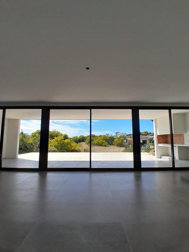 Casa En Venta A Estrenar Costa Esmeralda, Senderos 4