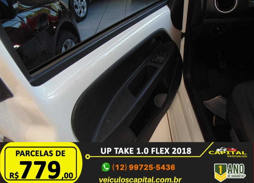 Imagem 12 de 14 de Volkswagen Up Take 1.0 Total Flex 12v 4p