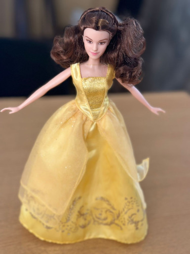 Muñeca Disney La Bella Y La Bestia - Melodías Encantadas (Usado)