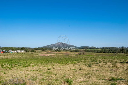 Terreno Con Mejoras