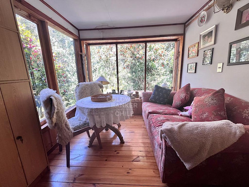 Hermoso Sitio Con 2 Casas En Frutillar Bajo.