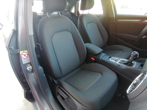 Imagen 4 de 15 de Audi A3 2018 2.0 Sedán L Dynamic At Dsg