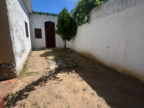 Casa Obra Gris, Agua De Vaca, Isla De Margarita