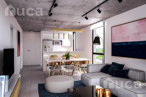 Excelente Departamento, 3 Ambientes Con Imponente Terraza Propia En El Corazón De Beccar