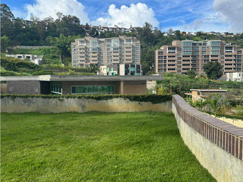 En Venta Apartamento De 113 Mts2 + 27.5 Mts2 De Terraza