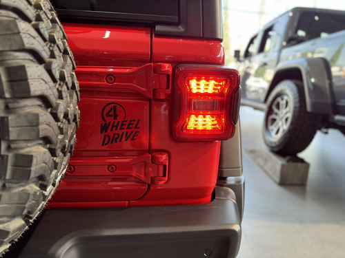 Jeep Wrangler 2.0T Unlimited Willys 4X4