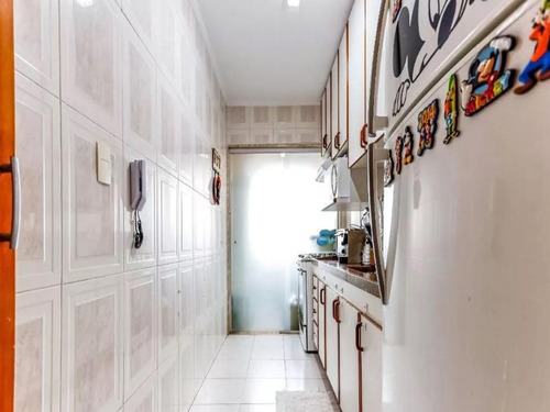 Imagem 8 de 19 de Apartamento Próximo Ao Metrô, Alugado, Ideal Para Investidores. - Ap00401 - 70429026