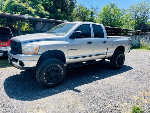 Imagen 1 de 12 de Dodge Ram