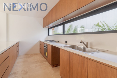 Imagen 3 de 24 de Casa En Venta En Lagos Del Sol, Cancún, Benito Juarez, Quintana Roo