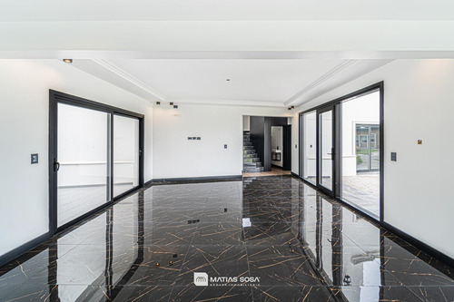 Venta - Casa 5 Ambientes - A Estrenar - Barrio Privado Arenas Chico