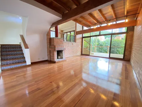 Casa En Arriendo Ubicada En El Poblado Sector Los Balsos (10672).