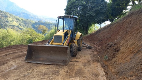 New Holland Lb75b