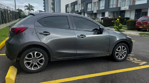 Mazda 2 Sport 1.5 Grand Touring Lx At