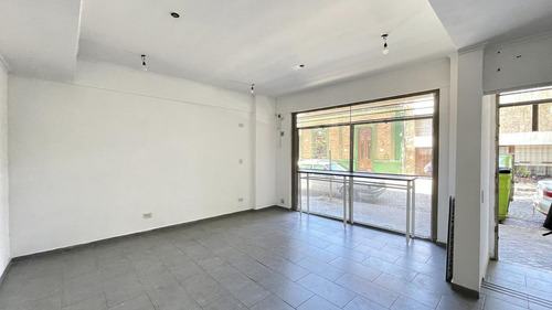 Imagen 2 de 12 de Local Comercial Barrio Martin