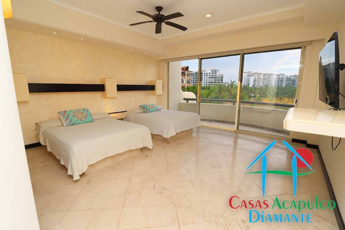 Imagen 25 de 30 de Cad Son Vida Petén Ph C8. Roof Garden Con Jacuzzi Y Asoleadero